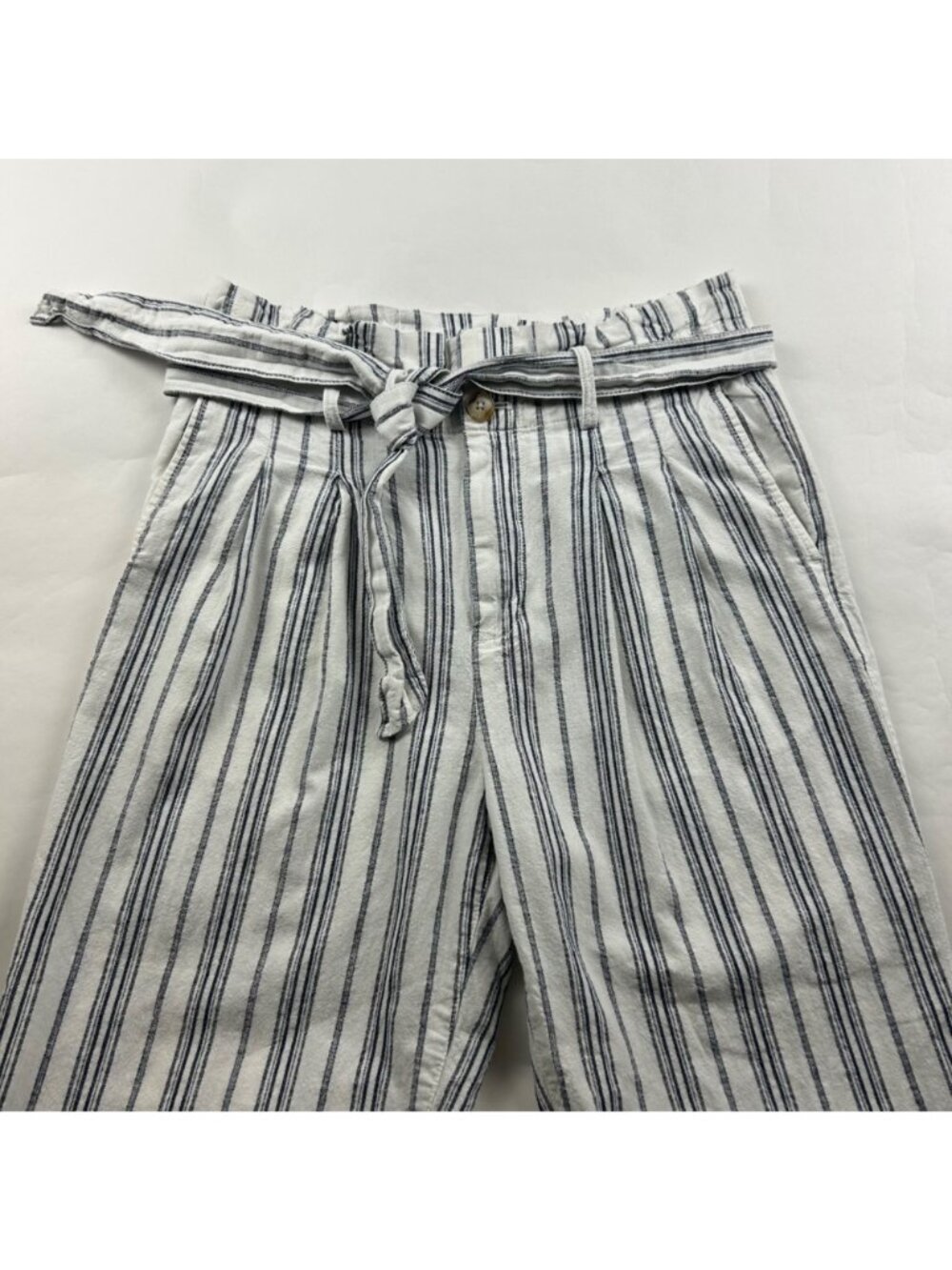Madewell White Blue Stripe Linen High Rise Belted Ankle Pant 6 - Picture 2 of 7